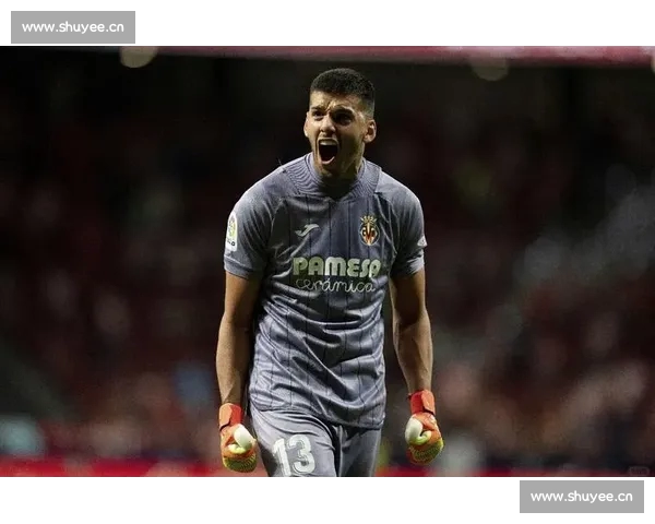 西甲今日焦点：巴萨大胜赫塔菲 皇马迎来重要赛季考验